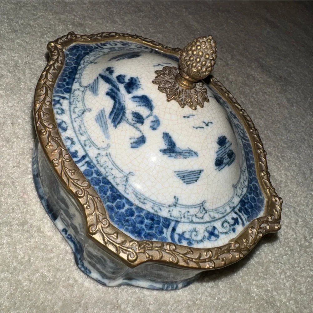 Vintage decorative dish - Picture 7 of 9